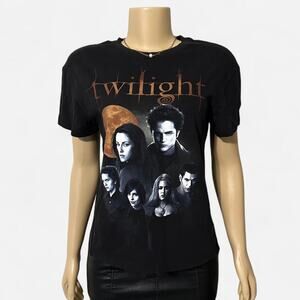 Twilight saga graphic tee shirt